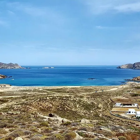 Villa Amarelo Klouvas