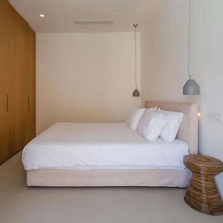 Villa Amarelo Klouvas