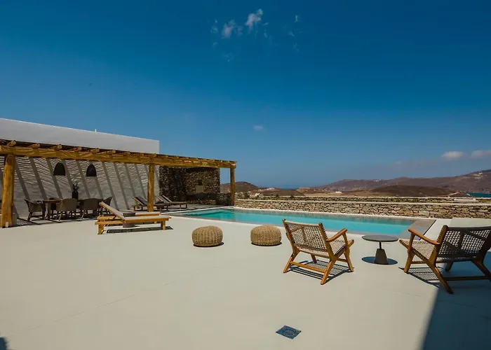 Willa Amarelo Klouvas