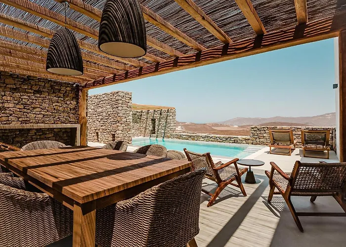 Amarelo Villa Klouvas