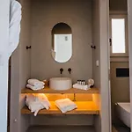 Amarelo 빌라 클라우바스