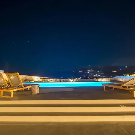 Amarelo Villa Klouvas