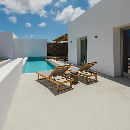 Amarelo Villa Klouvas